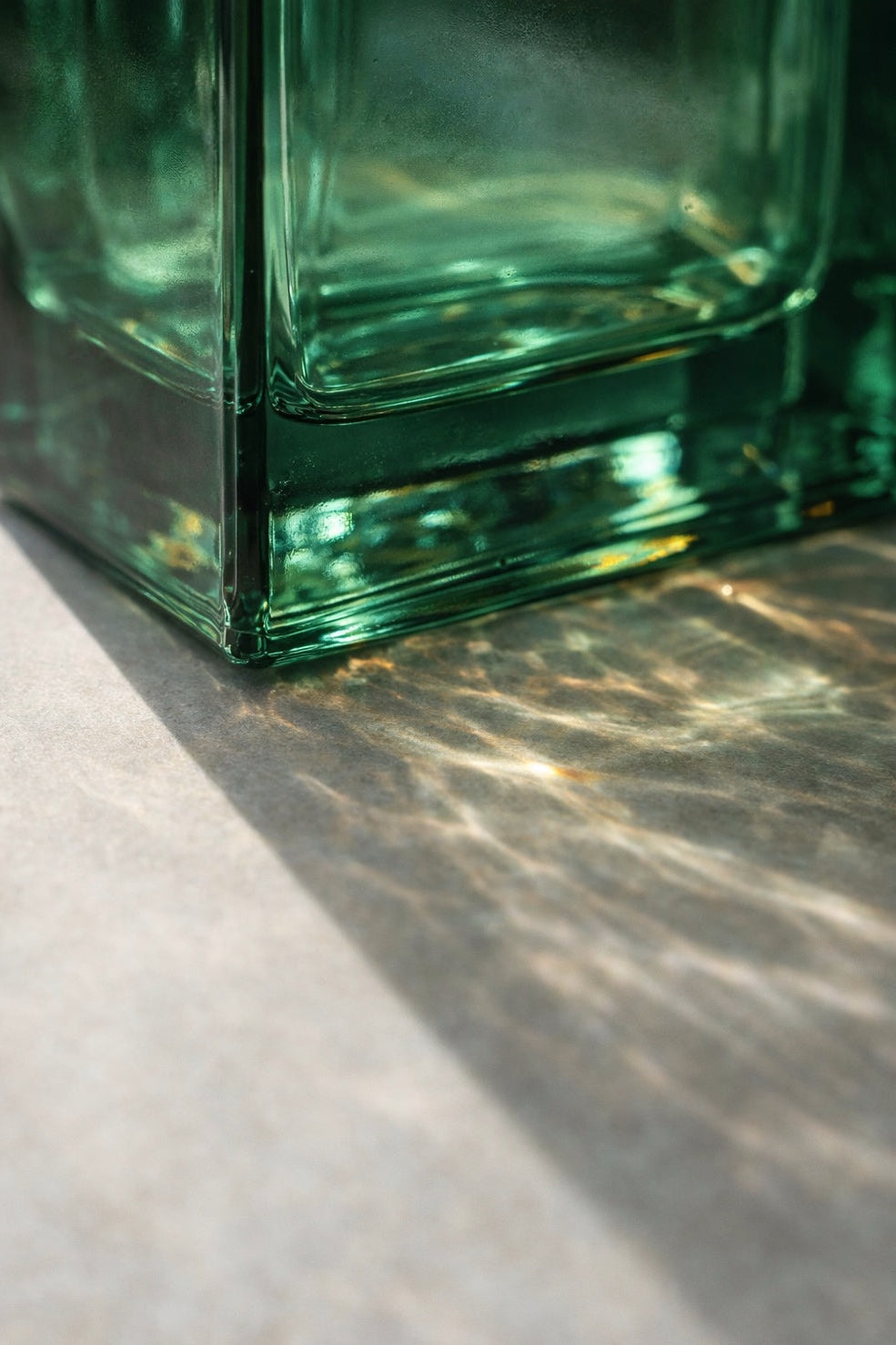 Jade Emerald Vase | Lauvring