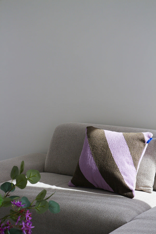 Across Kussenhoes Mette Ditmer  | Lila