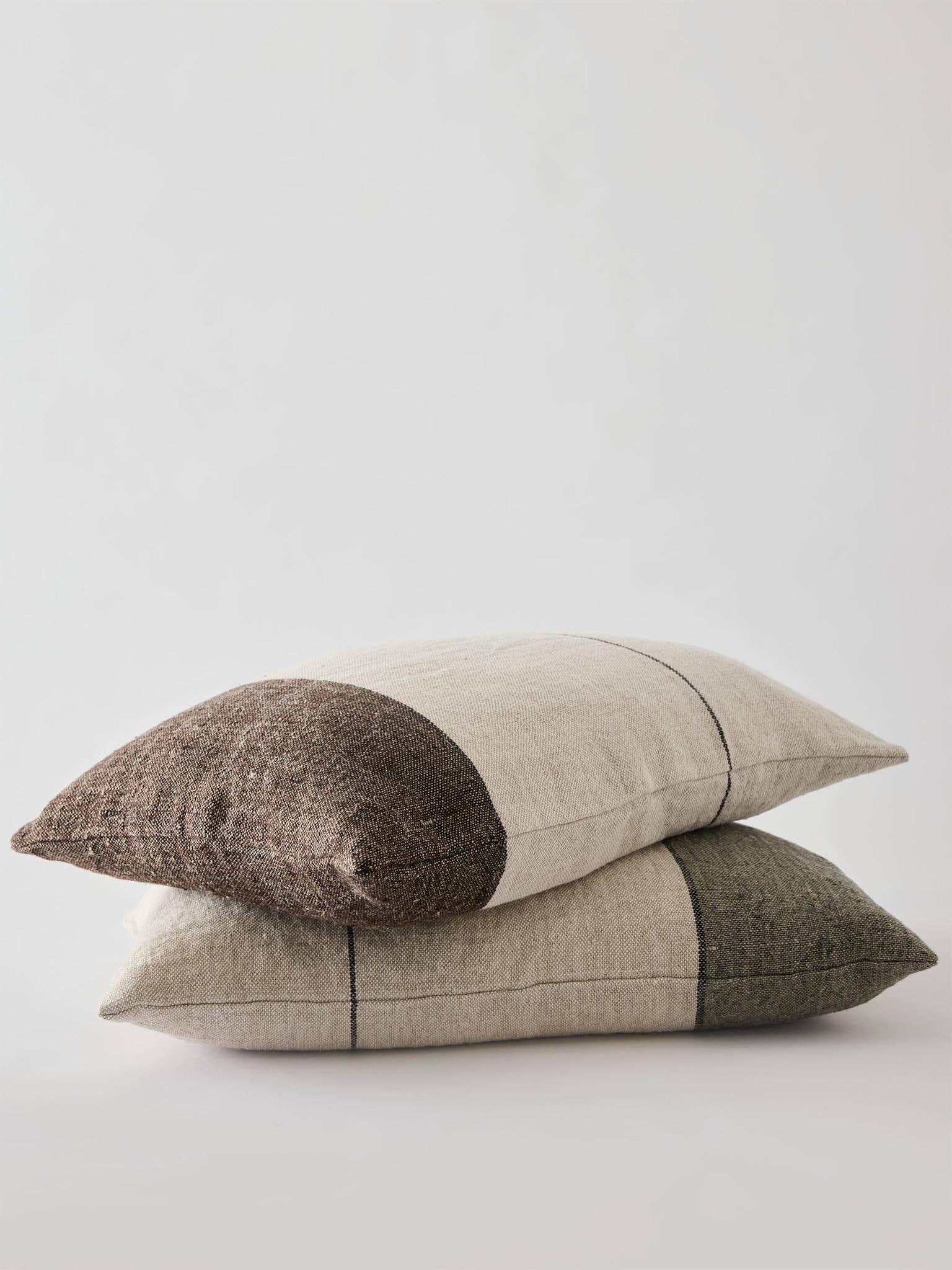 Adrian linnenhoes by Tell Me More | Mocha