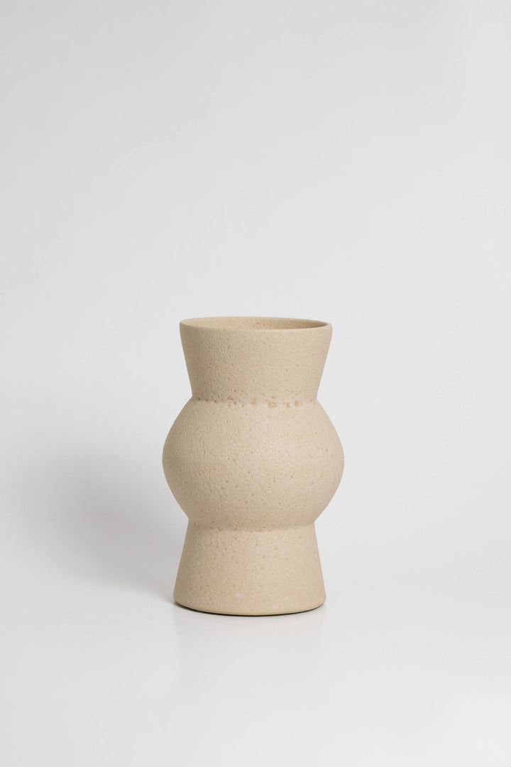 keramieken vazen uit de Volcanic Collection van O’Cactuu Melas 2 